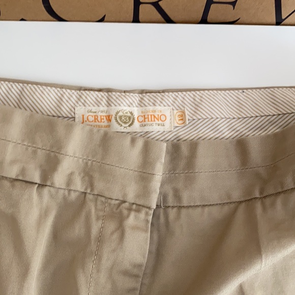 J.Crew Chino Shorts Size 12 - Picture 4 of 7